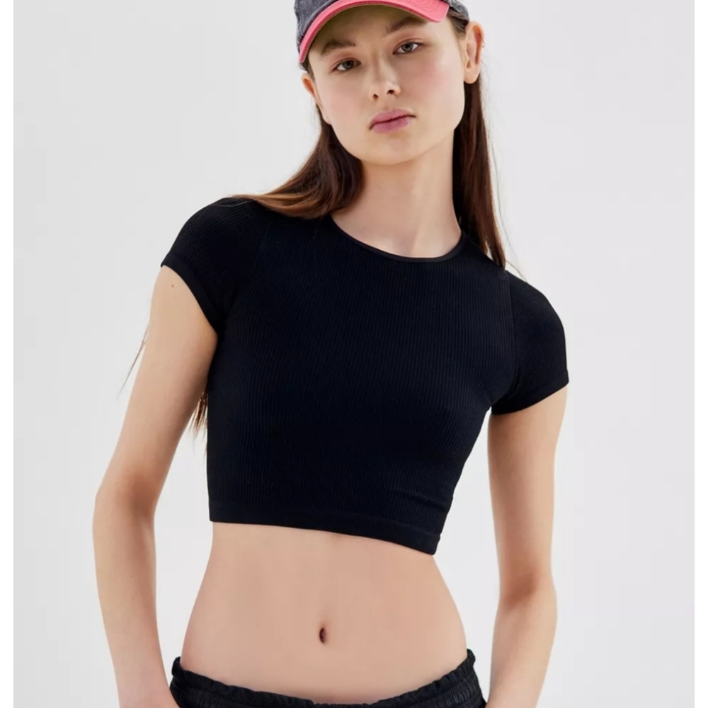 Black and White Ribbed T-Shirts